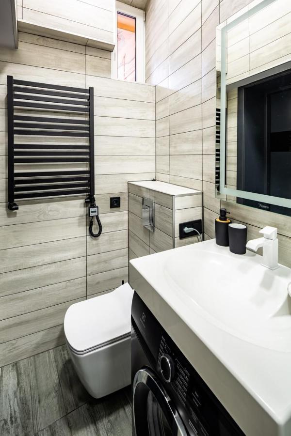 Stylish Apartment In The Center Lvov Exteriér fotografie